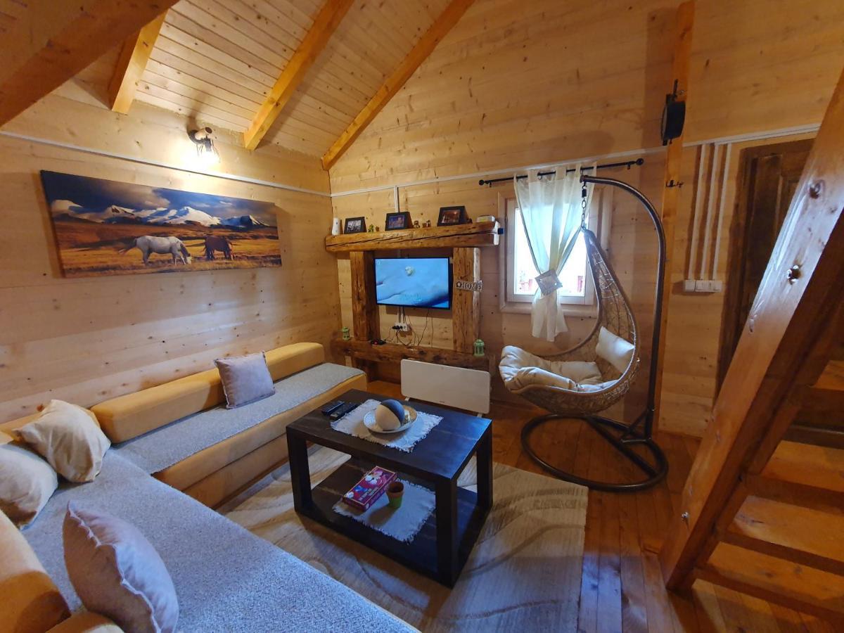 Cabin House Dubovik Cetynia Zewnętrze zdjęcie