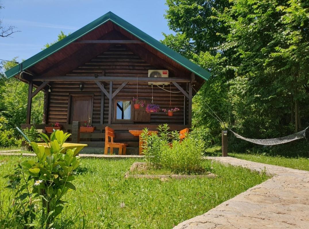 Cabin House Dubovik Cetynia Zewnętrze zdjęcie